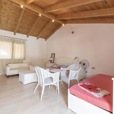 House In Hills With Views To The Sea Sitges